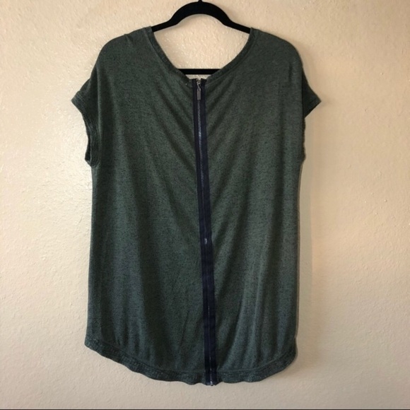 Matty M Olive Green Hi/Lo Back Zip Top - Picture 2 of 4